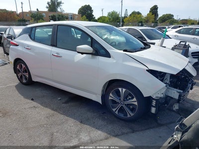 NISSAN LEAF 2022