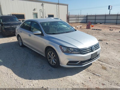 VOLKSWAGEN PASSAT 2018