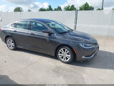 CHRYSLER 200 2015