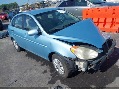 HYUNDAI ACCENT 2009