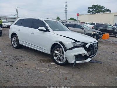 AUDI Q7 2021