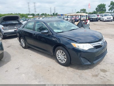 TOYOTA CAMRY HYBRID 2014