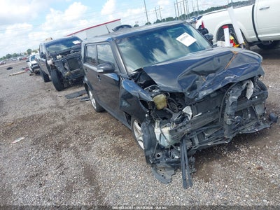 SCION XB 2011