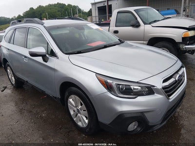 SUBARU OUTBACK 2019