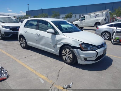 VOLKSWAGEN E-GOLF 2016