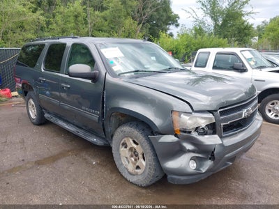 CHEVROLET SUBURBAN 1500 2011