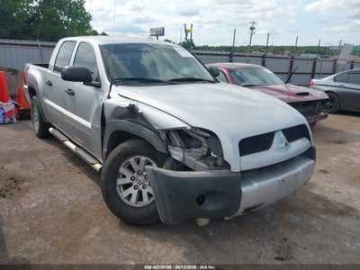 MITSUBISHI RAIDER 2006
