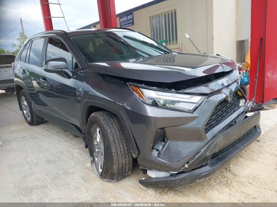TOYOTA RAV4 2025