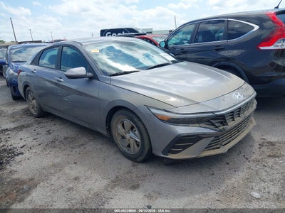 HYUNDAI ELANTRA 2024