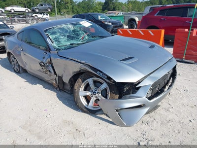 FORD MUSTANG 2020