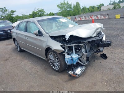 TOYOTA AVALON 2016
