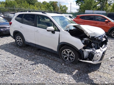 SUBARU FORESTER 2019