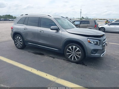 MERCEDES-BENZ GLB 250 2023