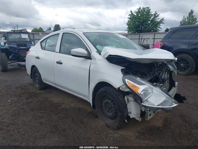 NISSAN VERSA 2019