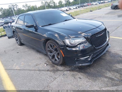 CHRYSLER 300 2021