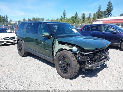 RIVIAN R1S 2025