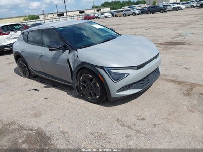 KIA EV6 2025
