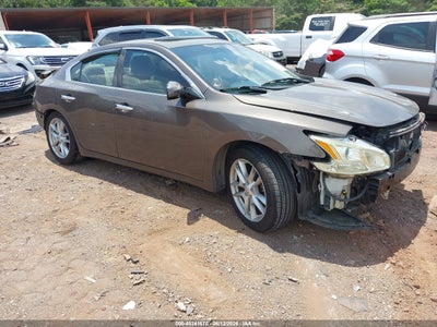 NISSAN MAXIMA 2014