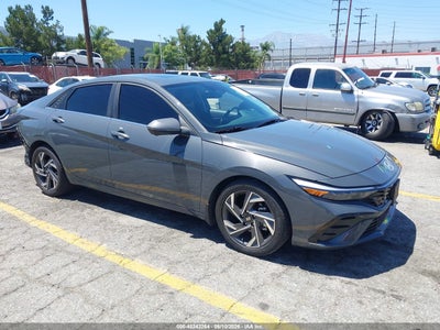 HYUNDAI ELANTRA 2024