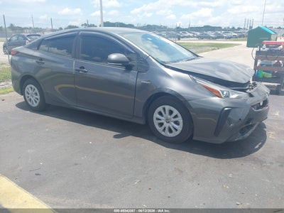 TOYOTA PRIUS 2020