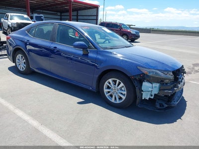 TOYOTA CAMRY 2026