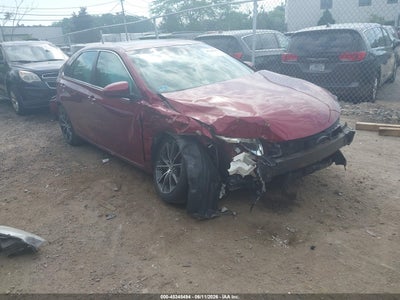 TOYOTA CAMRY 2015