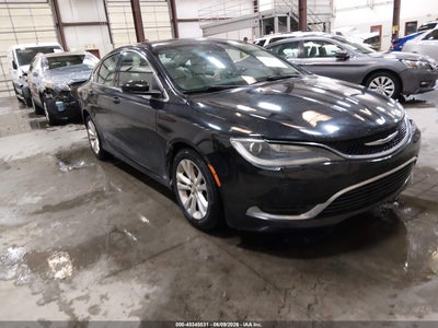 CHRYSLER 200 2015