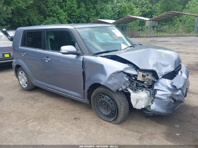 SCION XB 2012