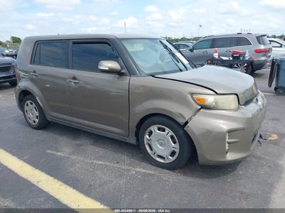 SCION XB 2013