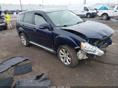 MITSUBISHI OUTLANDER 2010