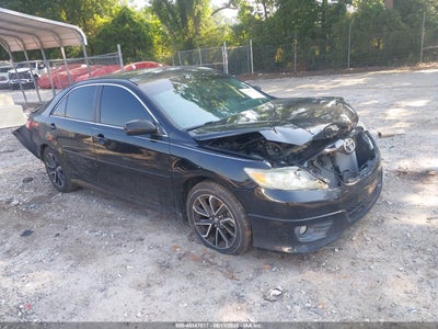 TOYOTA CAMRY 2011
