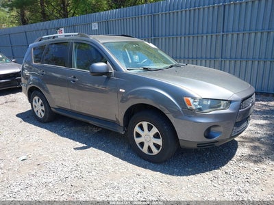 MITSUBISHI OUTLANDER 2012