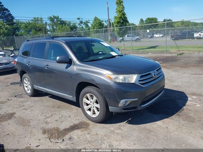 TOYOTA HIGHLANDER 2011