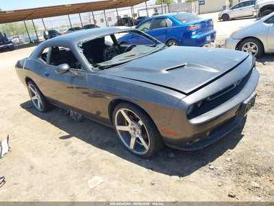 DODGE CHALLENGER 2016
