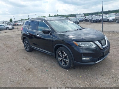 NISSAN ROGUE 2017