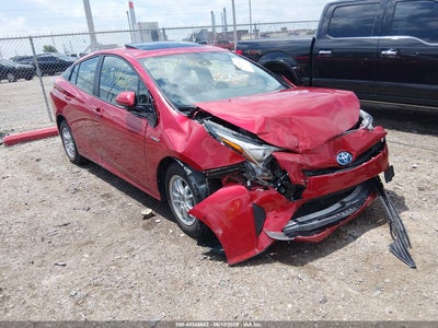 TOYOTA PRIUS 2018