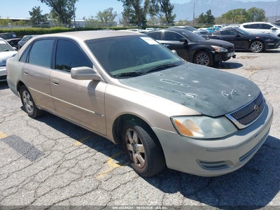 TOYOTA AVALON 2001