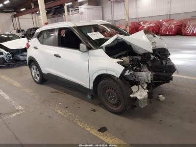 NISSAN KICKS 2018