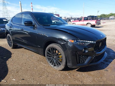 MASERATI LEVANTE 2021