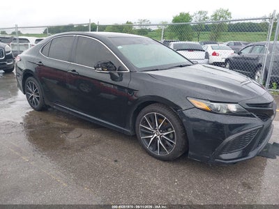 TOYOTA CAMRY 2023