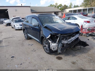 MITSUBISHI OUTLANDER 2016