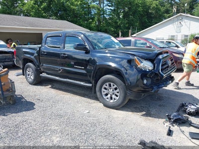 TOYOTA TACOMA 2019