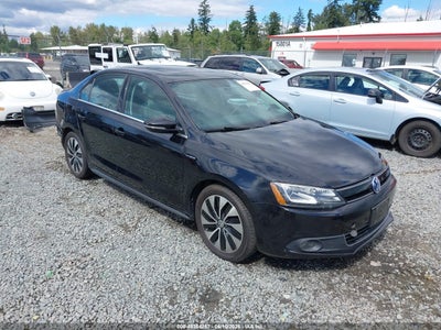 VOLKSWAGEN JETTA HYBRID 2013