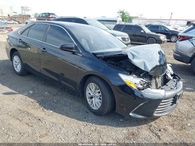 TOYOTA CAMRY 2016