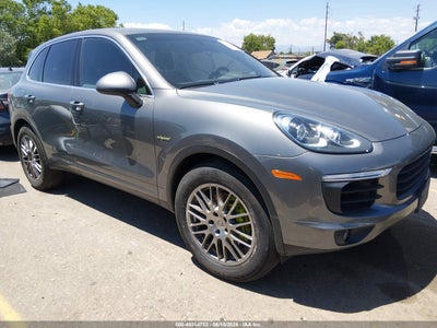 PORSCHE CAYENNE E-HYBRID 2015
