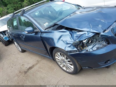VOLVO V50 2009