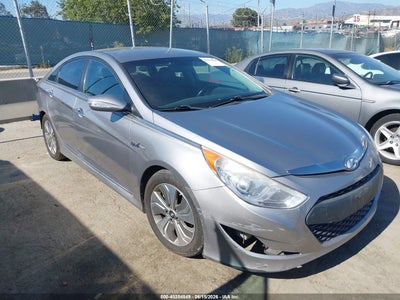 HYUNDAI SONATA HYBRID 2013