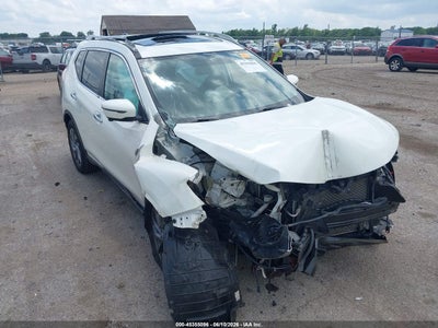 NISSAN ROGUE 2016