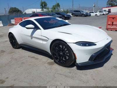 ASTON MARTIN VANTAGE 2020