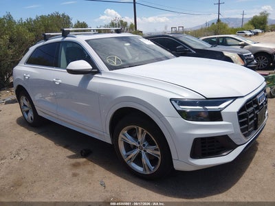 AUDI Q8 2019